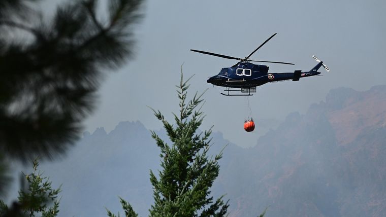 Pese a la ayuda, se mantienen los incendios en Chubut con graves pérdidas ambientales Pese a la ayuda, se mantienen los incendios en Chubut con graves pérdidas ambientales