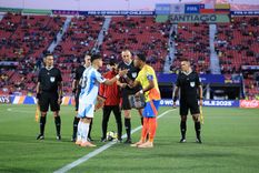 El diputado colombiano David Ruiz Gómez cuestionó la falta de “mentalidad ganadora” del fútbol cafetero tras la derrota ante Argentina Sub 20.