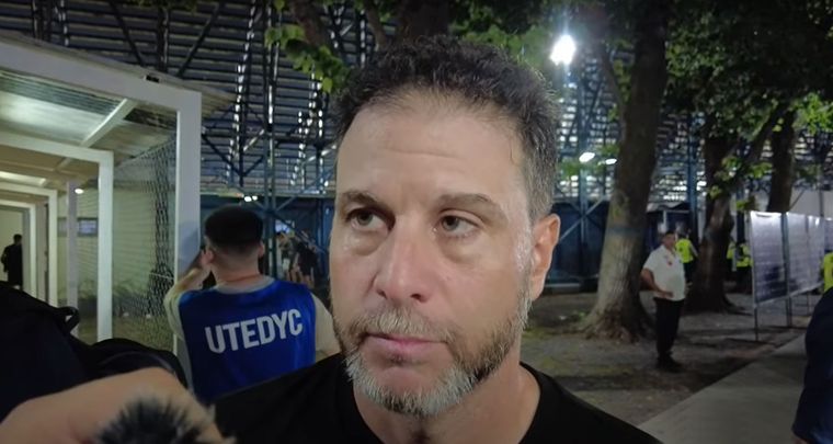 De Paoli justificó la disposición táctica. Foto: Captura