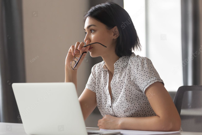 MDZol | La crisis económica despertó angustia y presión entre los jóvenes debido a la incertidumbre sobre su futuro laboral y profesional. Foto: Shutterstock
