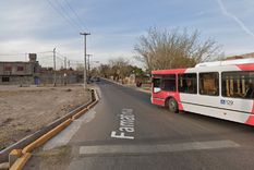 Lateral Norte del Acceso Este y Famatina, donde se produjo el hecho.