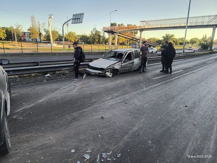 Así quedó el auto del conductor que estaba borracho. Foto: Ministerio de Seguridad.