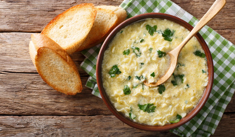 La sopa de los dioses romanos: stracciatella alla romana Foto: Shutterstock