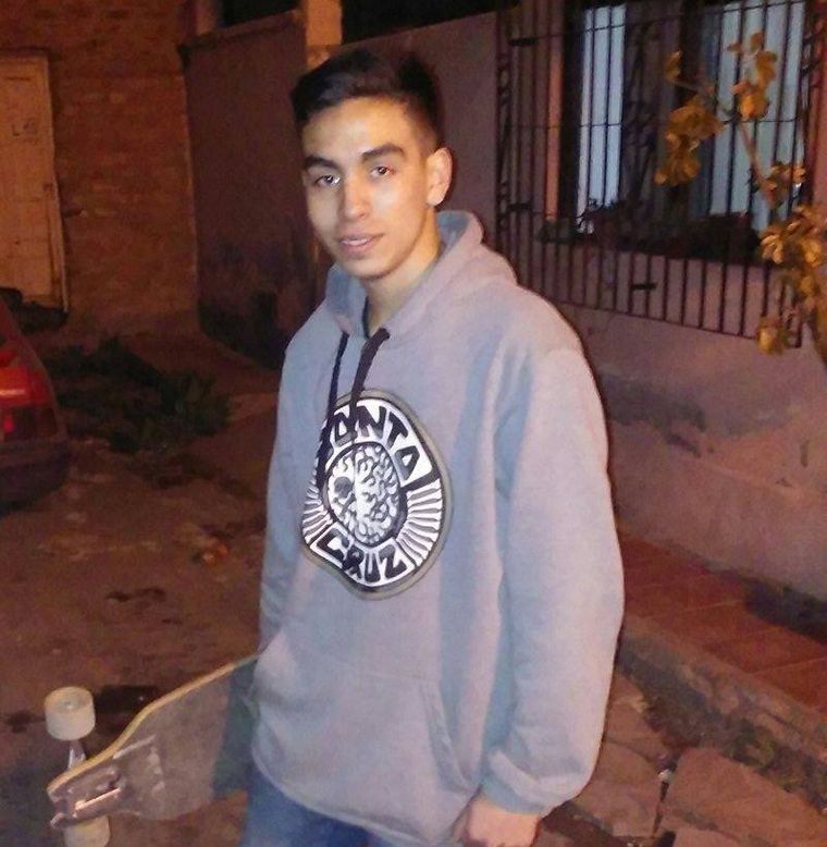817144.jpg