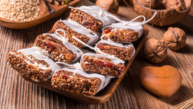 El amaranto era considerado un alimento sagrado por los mexicas, utilizado en rituales y ofrendas a los dioses por su alto valor nutritivo y simbólico. ¡Disfruta de esta hermosa receta!