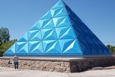 El pronóstico ideal para visitar es en primavera o verano, aunque abre todo el año.