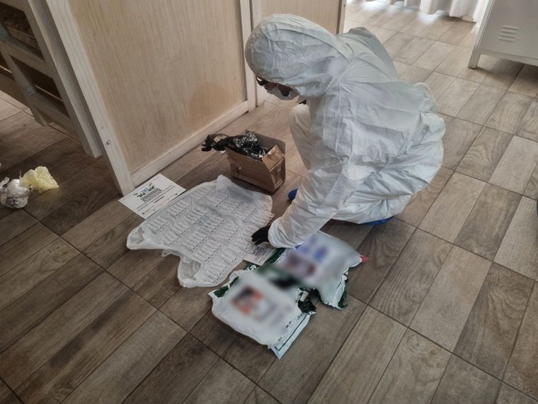 En un control en Formosa, gendarmes detectaron una encomienda con Fentanilo y detuvieron a un hombre en Mendoza Foto: Gendarmería Nacional