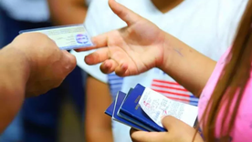 Esta credencial aliviará a miles de mexicanos que viven cerca de la frontera con Estados Unidos.