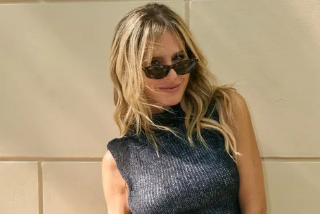 Mirá las fotos del look de Mariana Fabbiani. Mirá las fotos del look de Mariana Fabbiani.