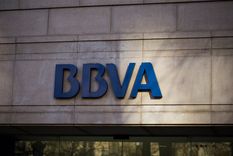 Especialistas recomiendan leer la letra chica y no basar la planificación del gasto en beneficios que dependen de terceros.