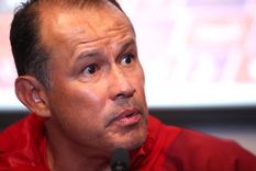 Juan Reynoso, el DT que llega en duda en Perú. Foto: @labicolor