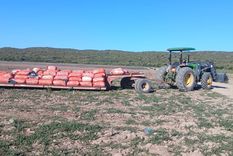 La víctima murió aplastado por un tractor mientras cargaba bolsas de ajo a un acomplado.&nbsp;