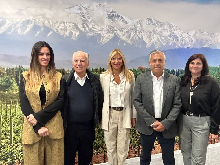 Bettina y Alejandro Bulgheroni, en una visita a Mendoza. Bettina y Alejandro Bulgheroni, en una visita a Mendoza.