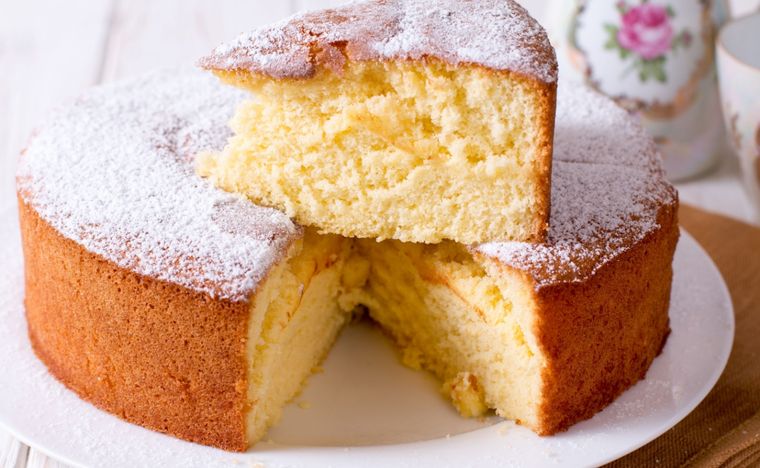 Bizcocho de maicena Una receta simple de bizcocho de maicena sin gluten para hacer en tu casa. Foto: Shutterstock