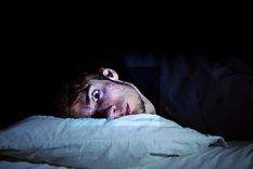 las personas solitarias no duermen bien