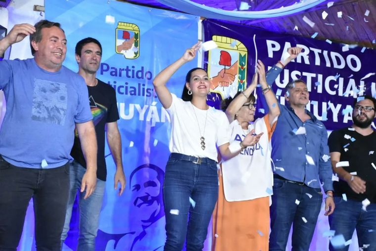 Martín Aveiro y Flor Destéfanis Foto: Twitter