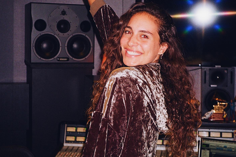 Isadora Figueroa tiene 22 años de edad. Foto: Instagram