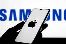 Apple supera a Samsung tras más de una década de competencia feroz. Apple supera a Samsung tras más de una década de competencia feroz.
