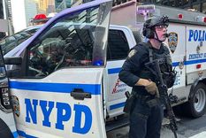La policía fue alertada de un tiroteo en un edificio de oficinas en Park Avenue en Manhattan. La policía fue alertada de un tiroteo en un edificio de oficinas en Park Avenue en Manhattan.