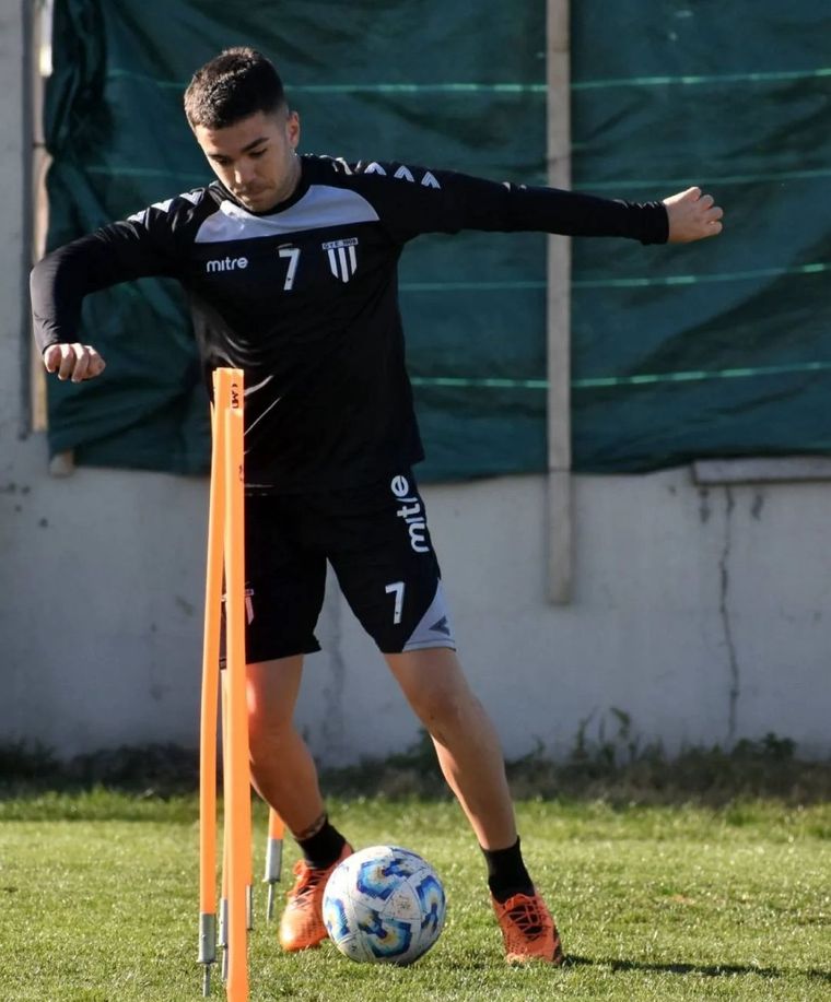 Nicolás Romano, el refuerzo interno más esperado por Ezequiel Medrán. Nicolás Romano, el refuerzo interno más esperado por Ezequiel Medrán.