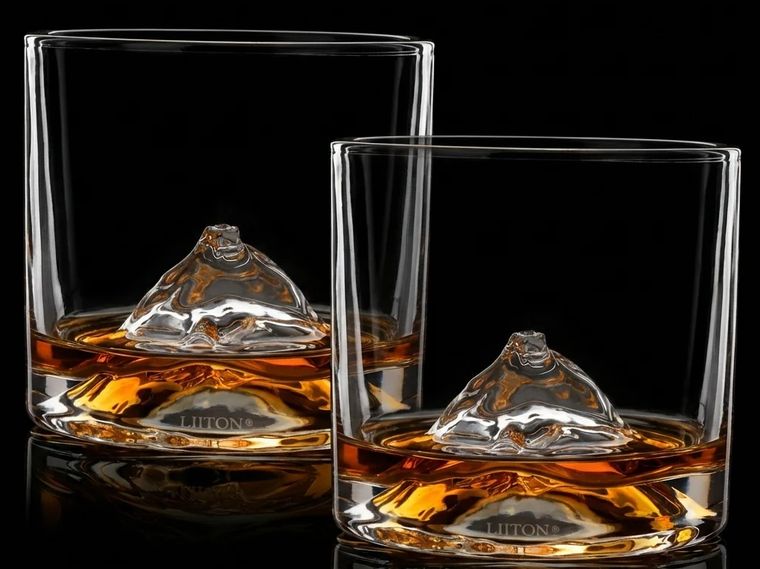Familia de raíces británicas, los hermanos Cristian y Gabriel Williams producen un whisky andino en Mendoza.