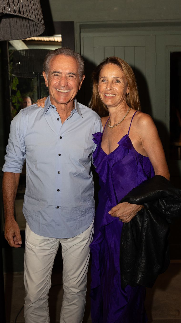 Manuel Antelo e Inés Peralta Ramos. Manuel Antelo e Inés Peralta Ramos.