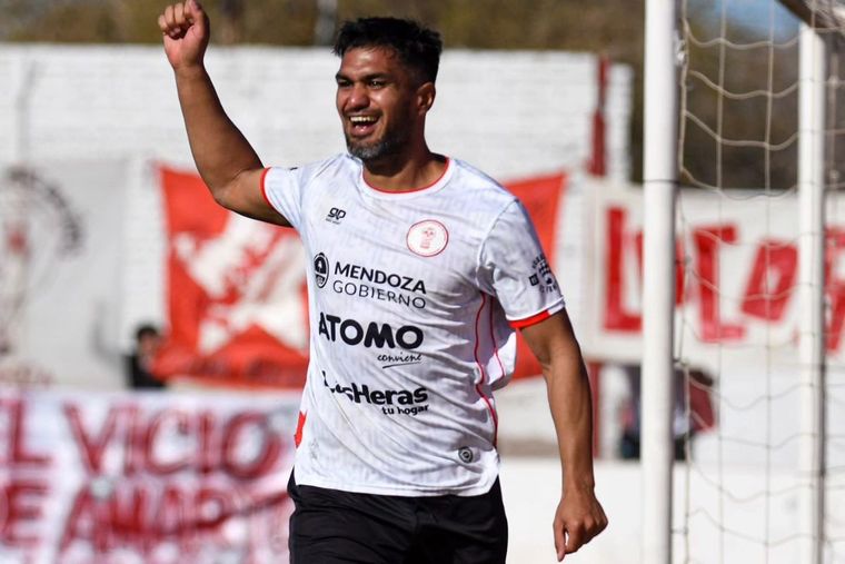 Huracán Las Heras sumó de a tres y San Martín tropezó en el Este. Foto: Prensa HLH