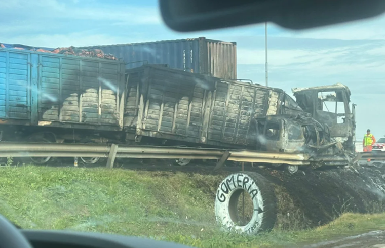 Así quedaron los vehículos tras el impactante choque en Panamericana