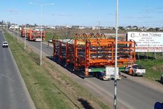 Las impresionantes estructuras ocupan dos carriles. Foto: AESA Las impresionantes estructuras ocupan dos carriles. Foto: AESA