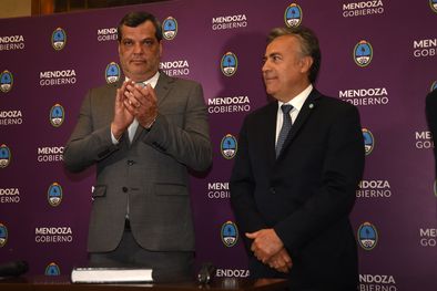 MDZol | Alfredo Cornejo fue quien impulsó la designación de Néstor Parés al frente del Tribunal de Cuentas.