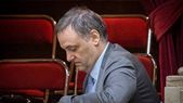 Manuel Adorni busca ganar tiempo.