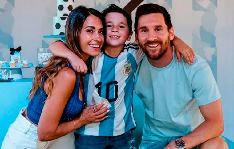 El festejo de cumple de Mateo del año pasado con Antonela Roccuzzo y Lionel Messi. Foto: Archivo