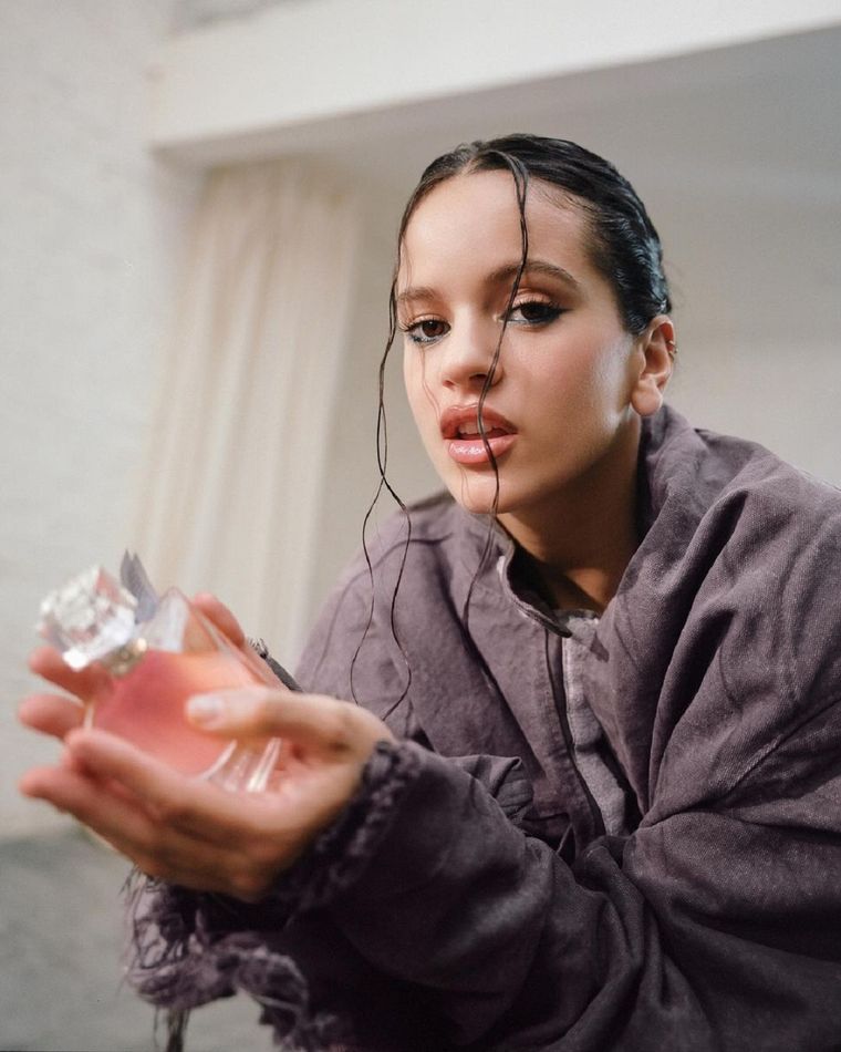 Rosalía posee más de 23 millones de seguidores en Instagram. Foto: Instagram