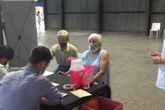 Victoria y Juan Antonio, los hermanos de Ciudad que recibieron la vacuna al mismo tiempo