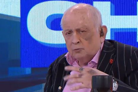 Chiche sigue hospitalizado. Chiche sigue hospitalizado.