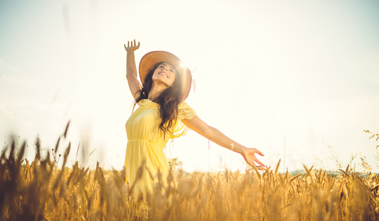 El Día Internacional de la Felicidad se celebra cada 20 de marzo. La fecha, proclamada por la ONU en 2012, tiene como objetivo destacar la importancia de la felicidad y el bienestar como parte fundamental del desarrollo humano. El Día Internacional de la Felicidad se celebra cada 20 de marzo. La fecha, proclamada por la ONU en 2012, tiene como objetivo destacar la importancia de la felicidad y el bienestar como parte fundamental del desarrollo humano.