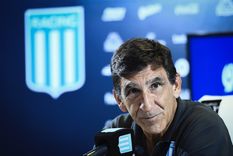 Costas, obligado a modificar el equipo ante Boca. Foto: @RacingClub