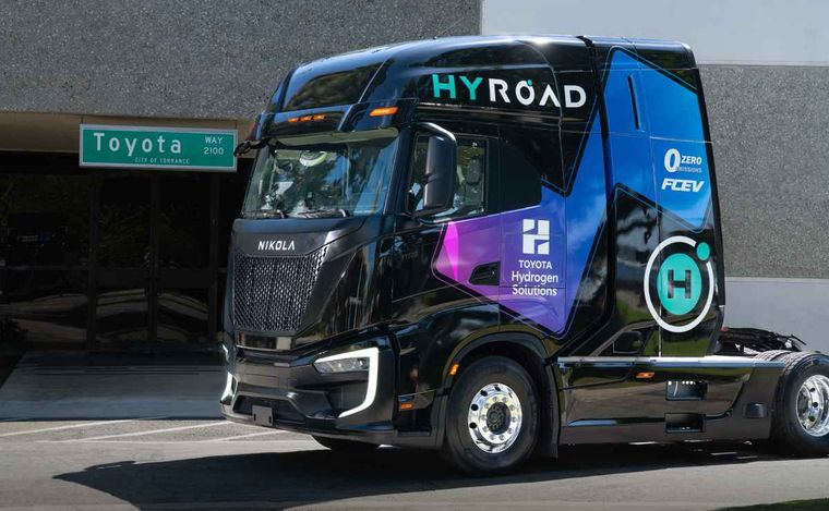 Toyota anuncia una colaboración para el despliegue de camiones con pila de combustible de hidrógeno