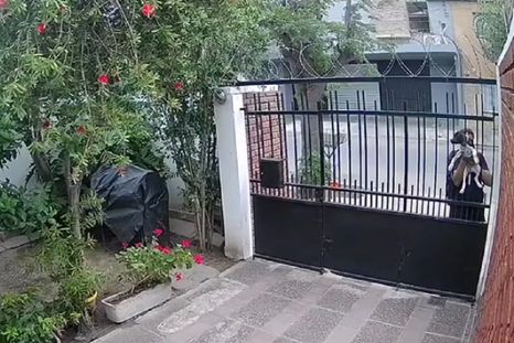 El robo quedó registrado por las cámaras de seguridad. El robo quedó registrado por las cámaras de seguridad.