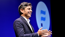 la interna del pj se traslada a barcelona: kicillof se prueba el traje de presidente y cfk manda sus custodios la interna del pj se traslada a barcelona: kicillof se prueba el traje de presidente y cfk manda sus custodios