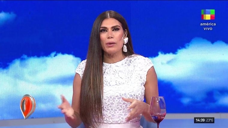 La conductora sorprendió a la mesa con su comentario.