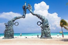 en fotos: asi esta playa del carmen tras el huracan zeta