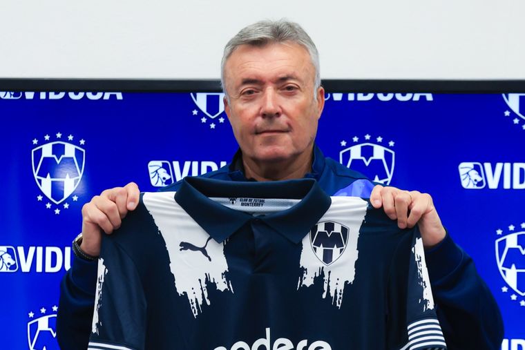 La advertencia del DT de Rayados de Monterrey a River. Foto: @Rayados