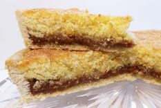 La tarta de coco es un excelente complemento para tus comidas. Foto: Shutterstock