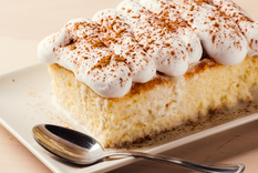 la receta definitiva del postre del verano: torta tres leches ¡te va a encantar!