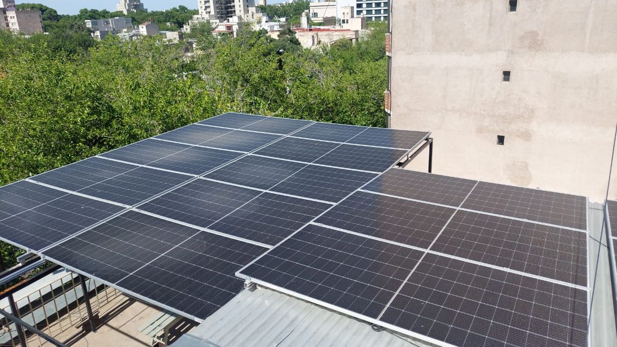 Cómo acceder a los créditos para poner paneles solares en tu casa