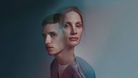 La película sigue a una enfermera que empieza a sospechar de un compañero cuando una muerte inesperada altera la rutina del hospital. La película sigue a una enfermera que empieza a sospechar de un compañero cuando una muerte inesperada altera la rutina del hospital.