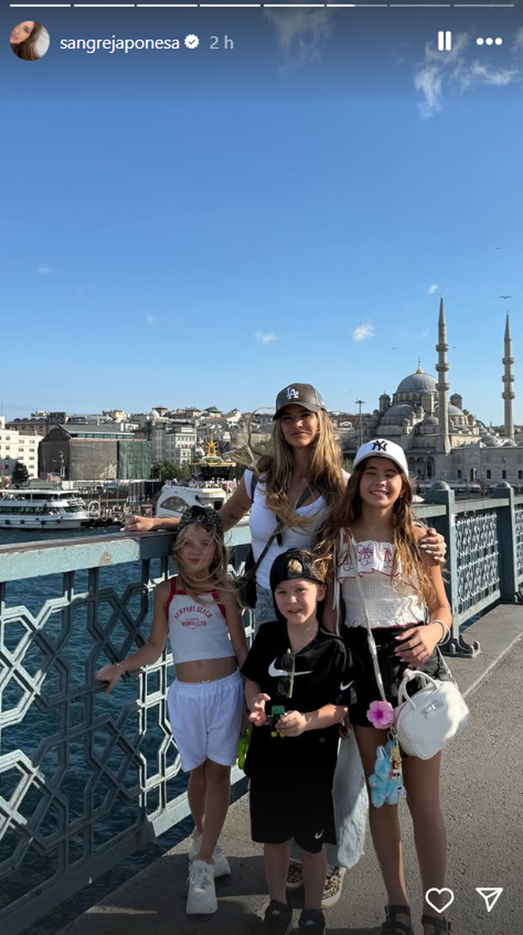 La China Suárez y sus hijos en Turquía. Foto: captura de pantalla Instagram/ @sangrejaponesa. La China Suárez y sus hijos en Turquía. Foto: captura de pantalla Instagram/ @sangrejaponesa. 