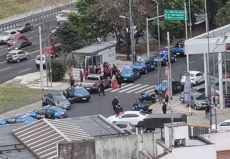Las imágenes que trascendieron esta tarde muestran el importante operativo que se desarrolló hoy