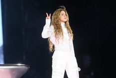 Shakira se presentó este lunes en el Estadio José Amalfitani.